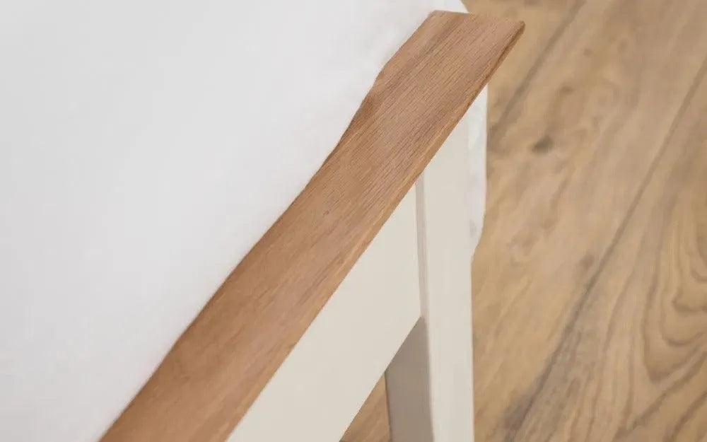 Keswick Ivory Oak Shaker Bed